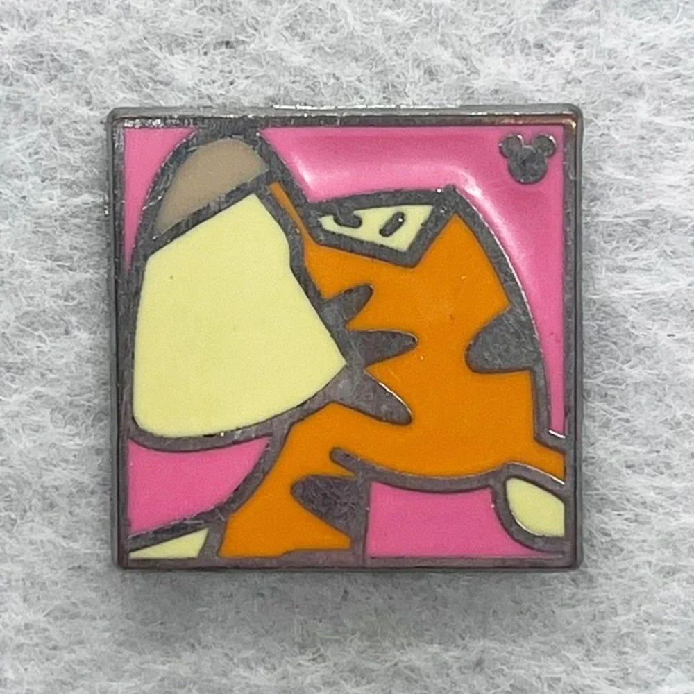 🔮 5/$25 Disney Square Winnie the Pooh Tigger Pin‎